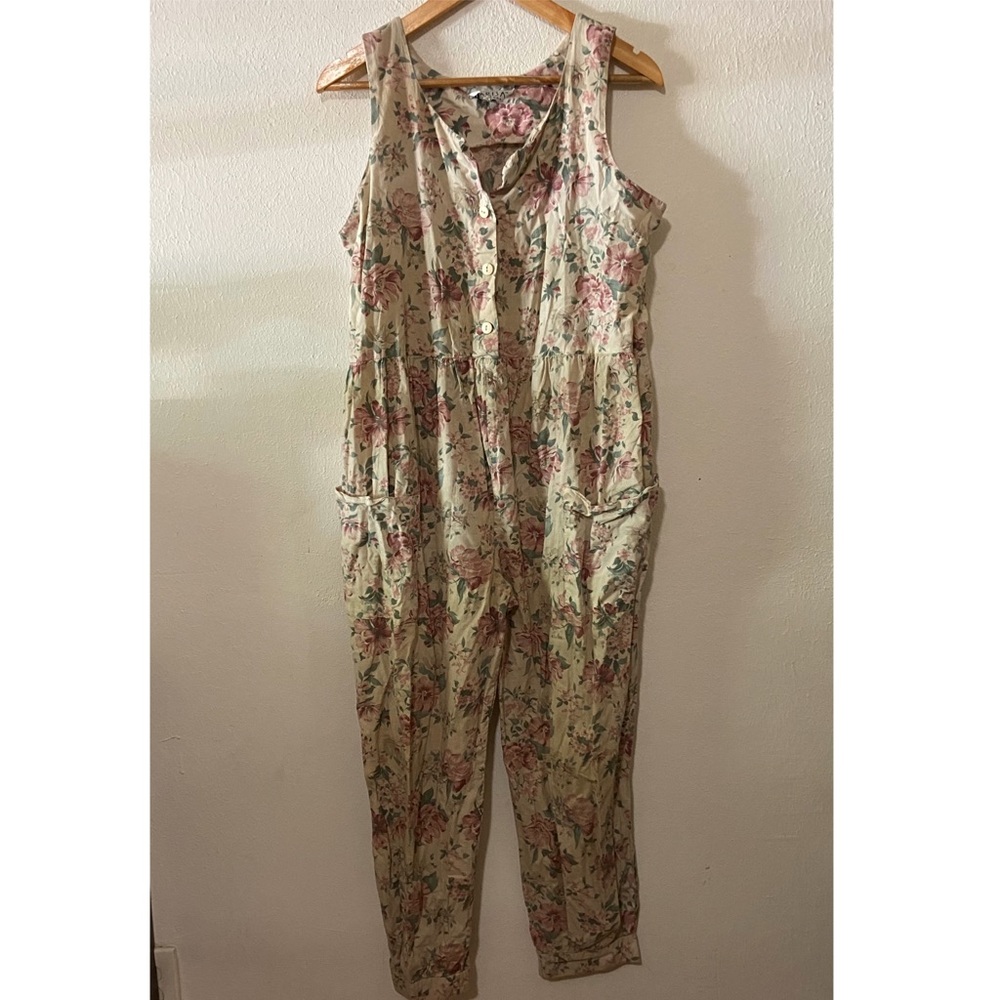 VINTAGE FLORAL JUMPSUIT